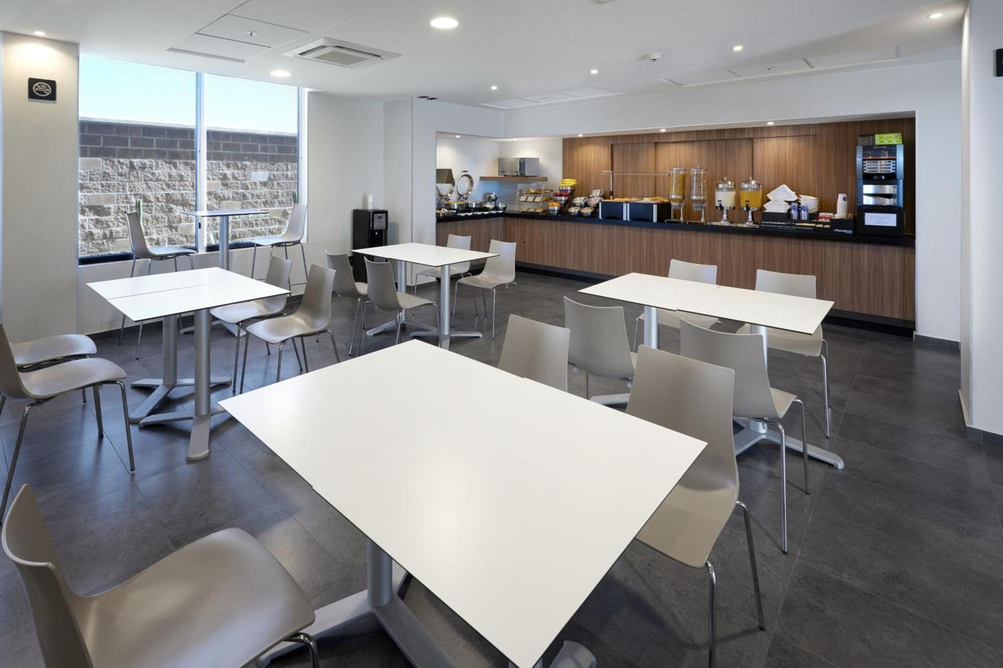 City Express By Marriott Reynosa Aeropuerto Exterior photo